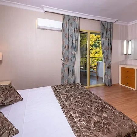 Faros Grand Szálloda Marmaris