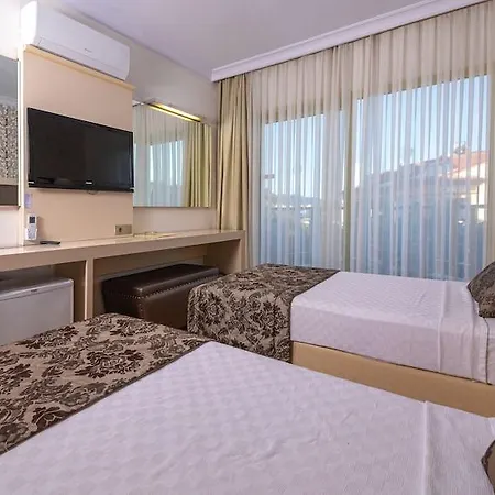Faros Grand Hotel Hotel 3*